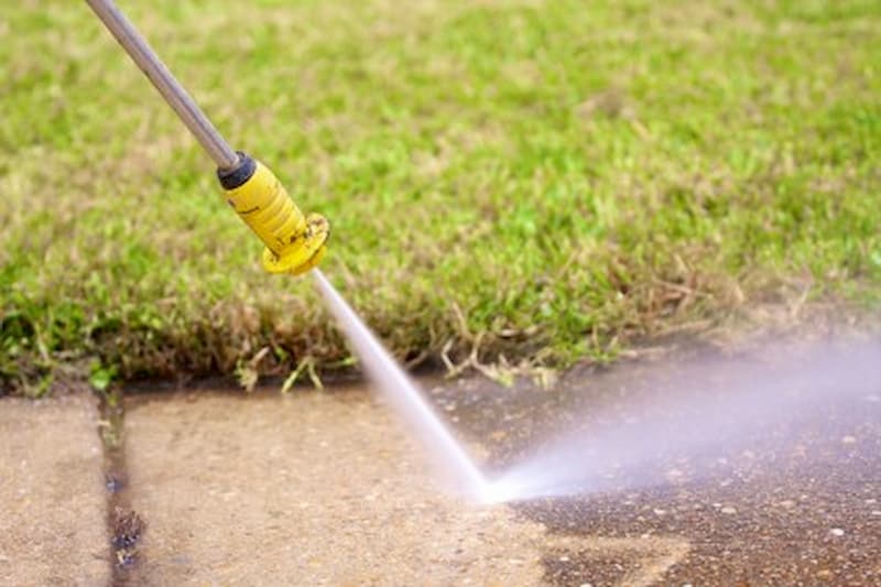 Sidewalk Washing